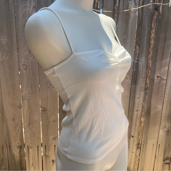 Reformation Square Neckline Sleeveless ribbed Top size medium - Picture 5 of 8